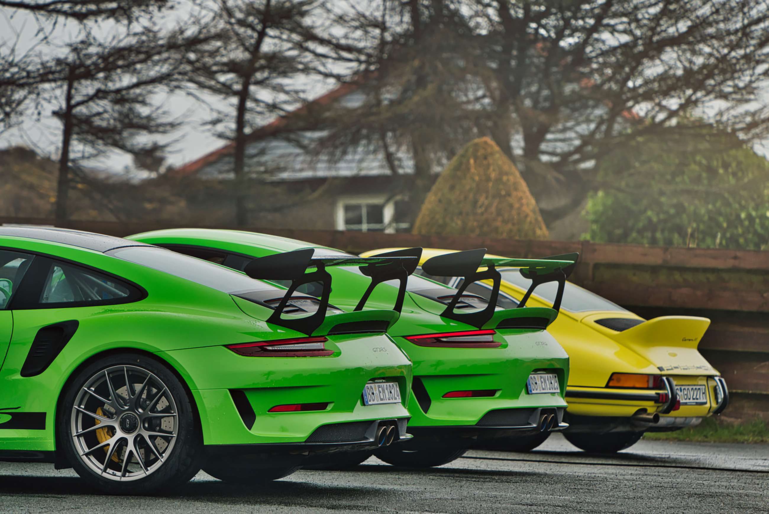 porsche-_911_gt3_rs_27041801.jpg