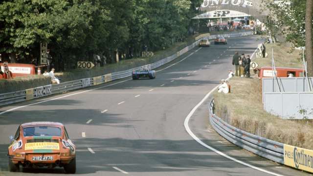 le_mans_1972_hill_pescarolo_matra_17081802.jpg