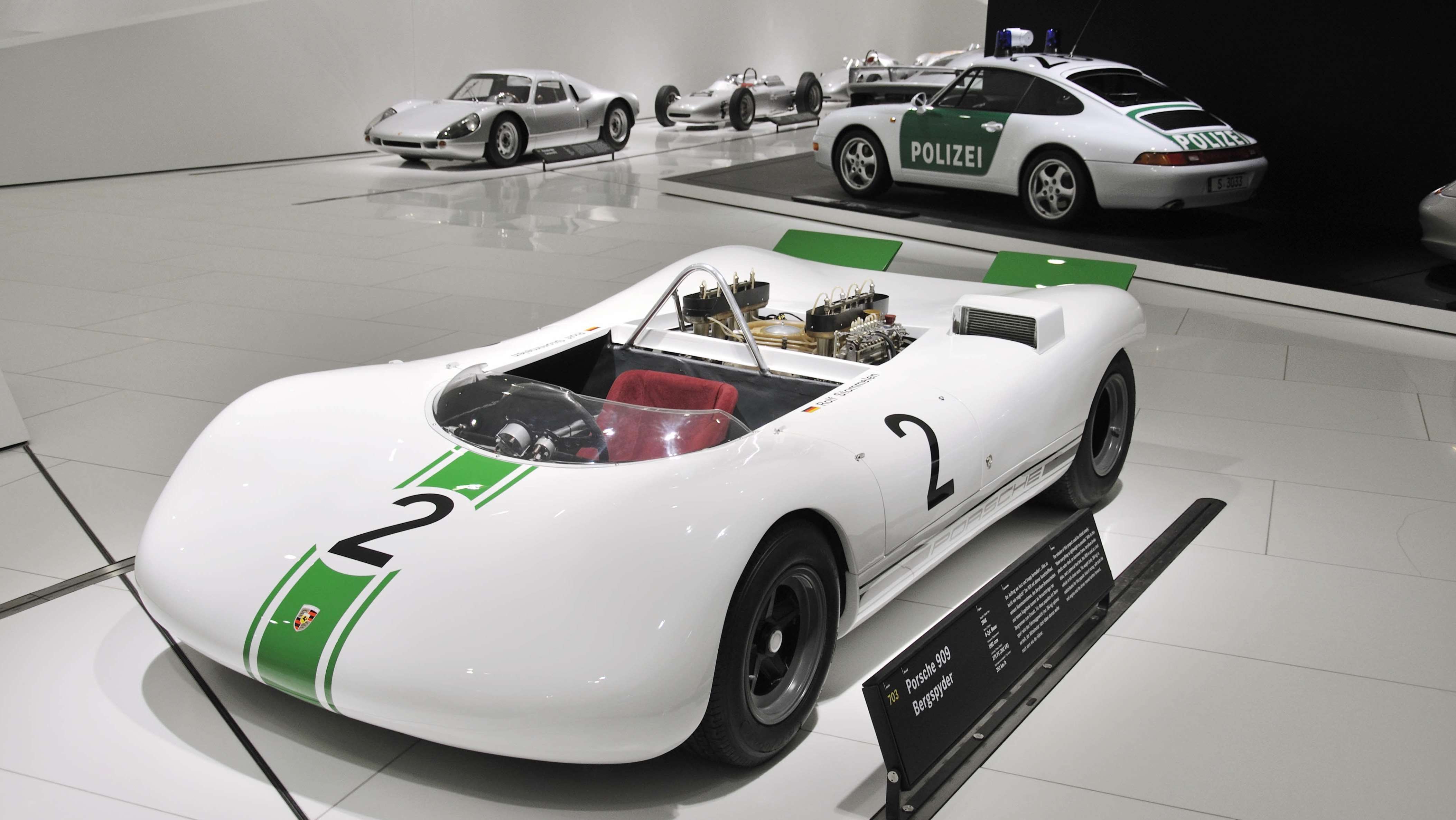 porsche-909-bergspyder-porsche-museum-2019-porsche-goodwood-festival-of-speed-2019-goodwood-25012019.jpeg