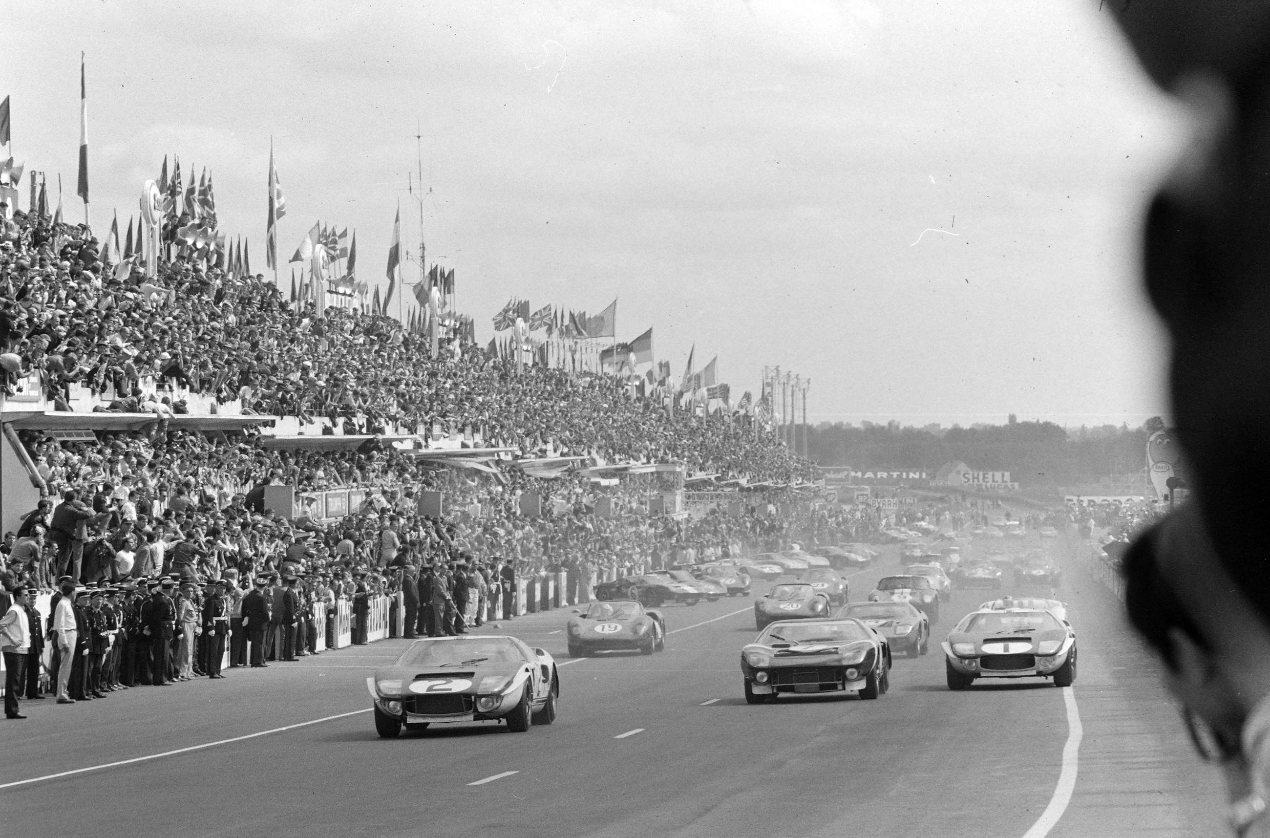 le-mans-1965-start-david-phipps-motorsport-images-goodwood-14062019.jpg