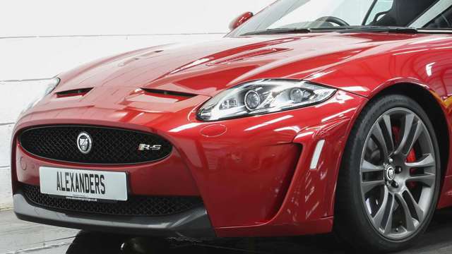 jaguar_xkr_s_07111621.jpg