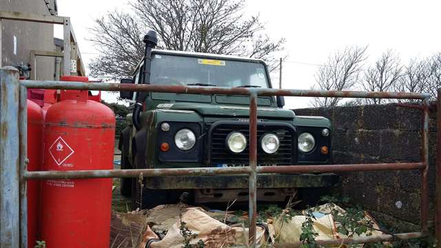 john_simister_land_rover_23101706.jpg
