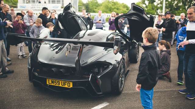 supercar_sunday_goodwood_breakfast_club_grid_07052017_4265.jpg