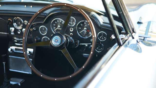 aston_martin_goodwood_breakfast_club_classic_car_sunday_05081829.jpg