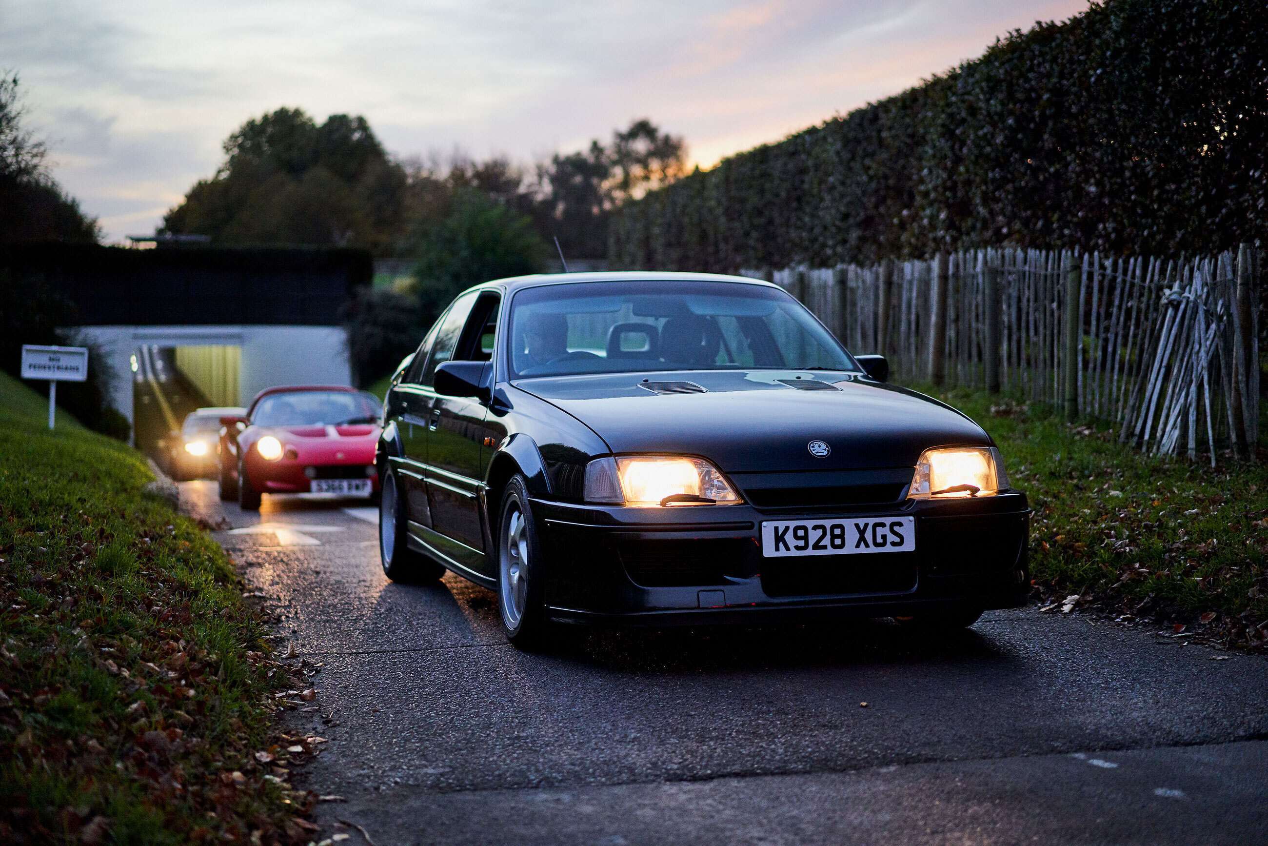 vauxhall-lotus-carlton-90s-sunday-breakfast-club-2021-james-lynch-goodwood-08112021.jpg