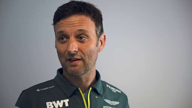 darren-turner-aston-martin-valkyrie-phil-hay-goodwood-09072021.jpg