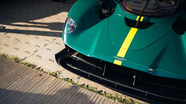 fos-2021-aston-martin-valkyrie-tom-shaxson-goodwood-09072102.jpg