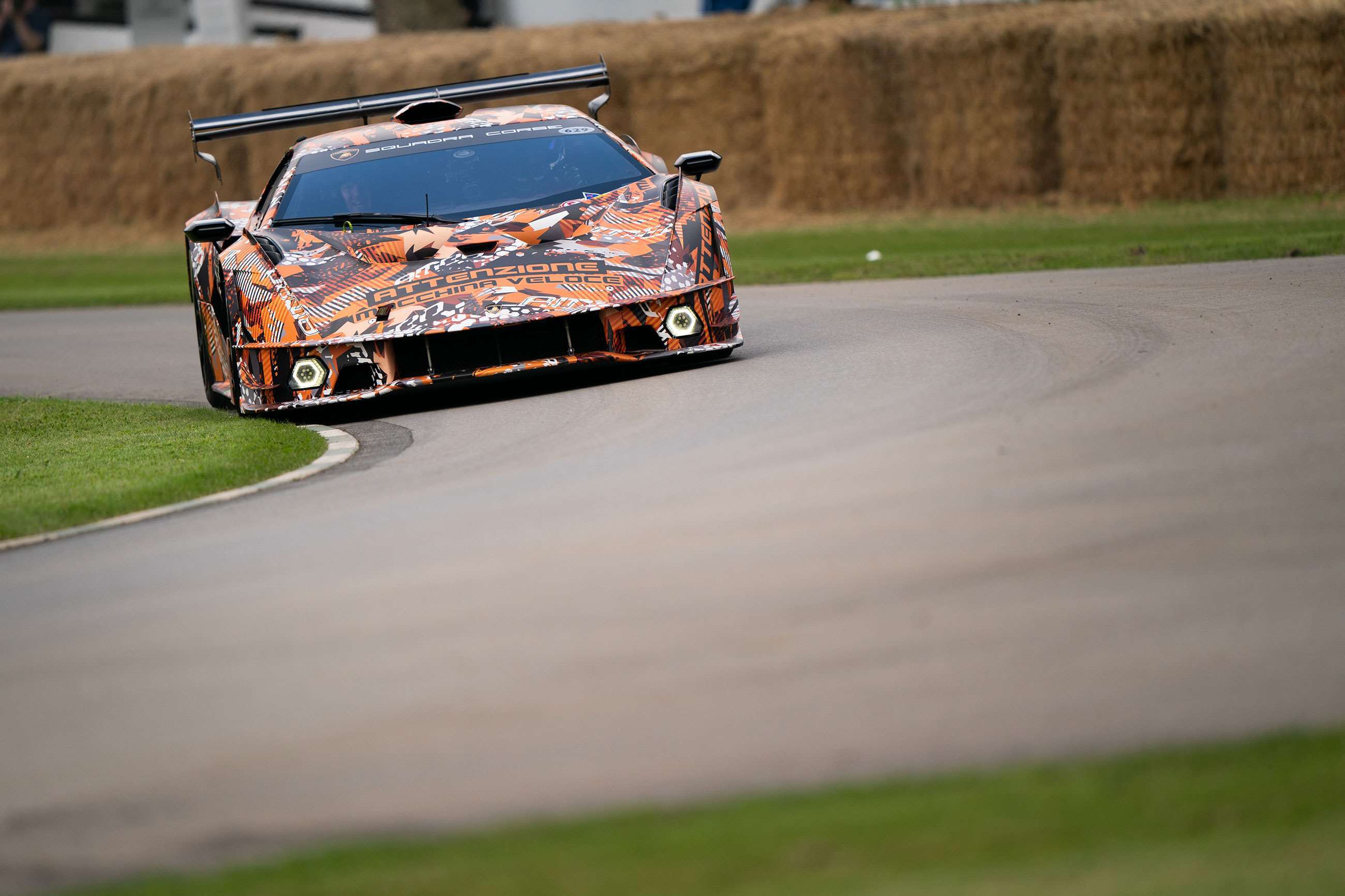 lamborghini-essenza-scv12-nick-dungan-goodwood-10072021.jpg