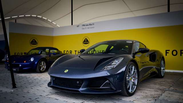 ds701278-fos21-lotus-emira-sat21-jameslynch.jpg