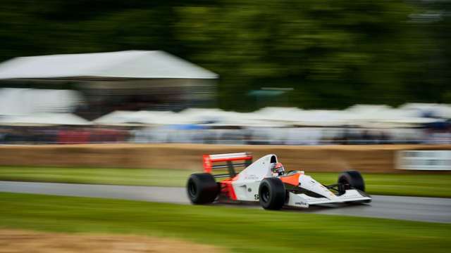 ds701418-fos21-f1-cars-sat21-jameslynch.jpg