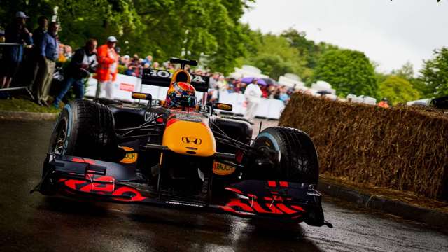dsc08994-fos21-f1-cars-sat21-jameslynch.jpg