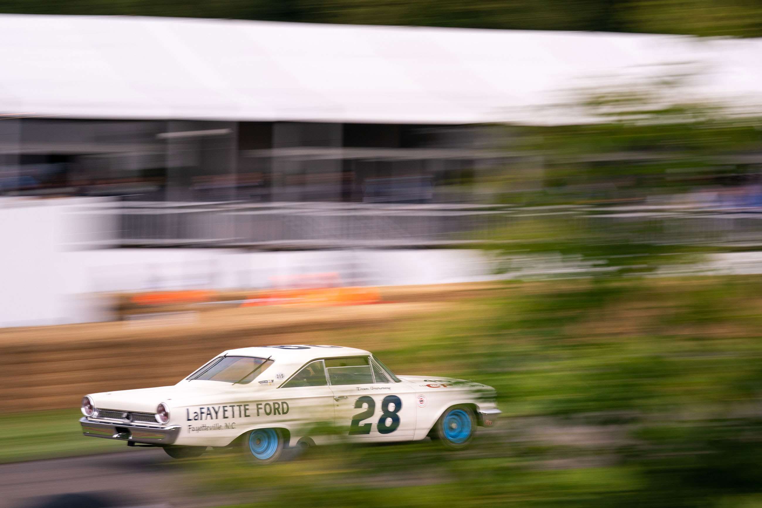 dan-gurney-ford-galaxy-riverside-nascar-nick-dungan-fos-2021-goodwood-10082021.jpg
