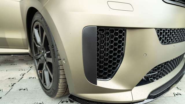 range-rover-sport-sv-festival-of-speed-2023-08.jpg