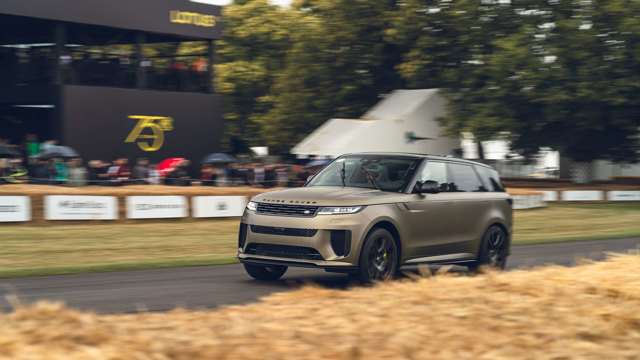 range-rover-sport-sv-festival-of-speed-2023-10.jpg