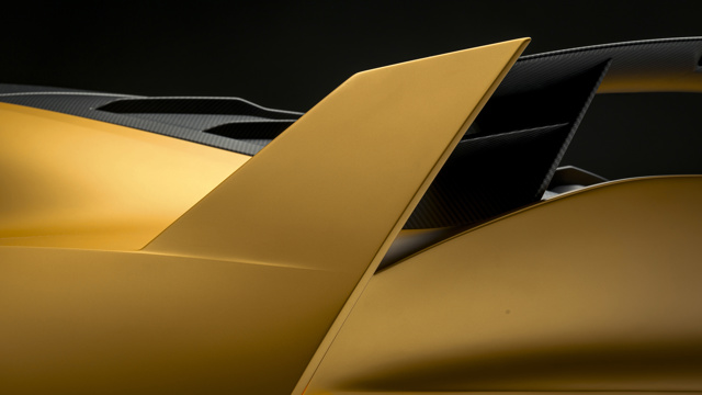 Aston Martin Valiant Festival of Speed 2024 17.jpg