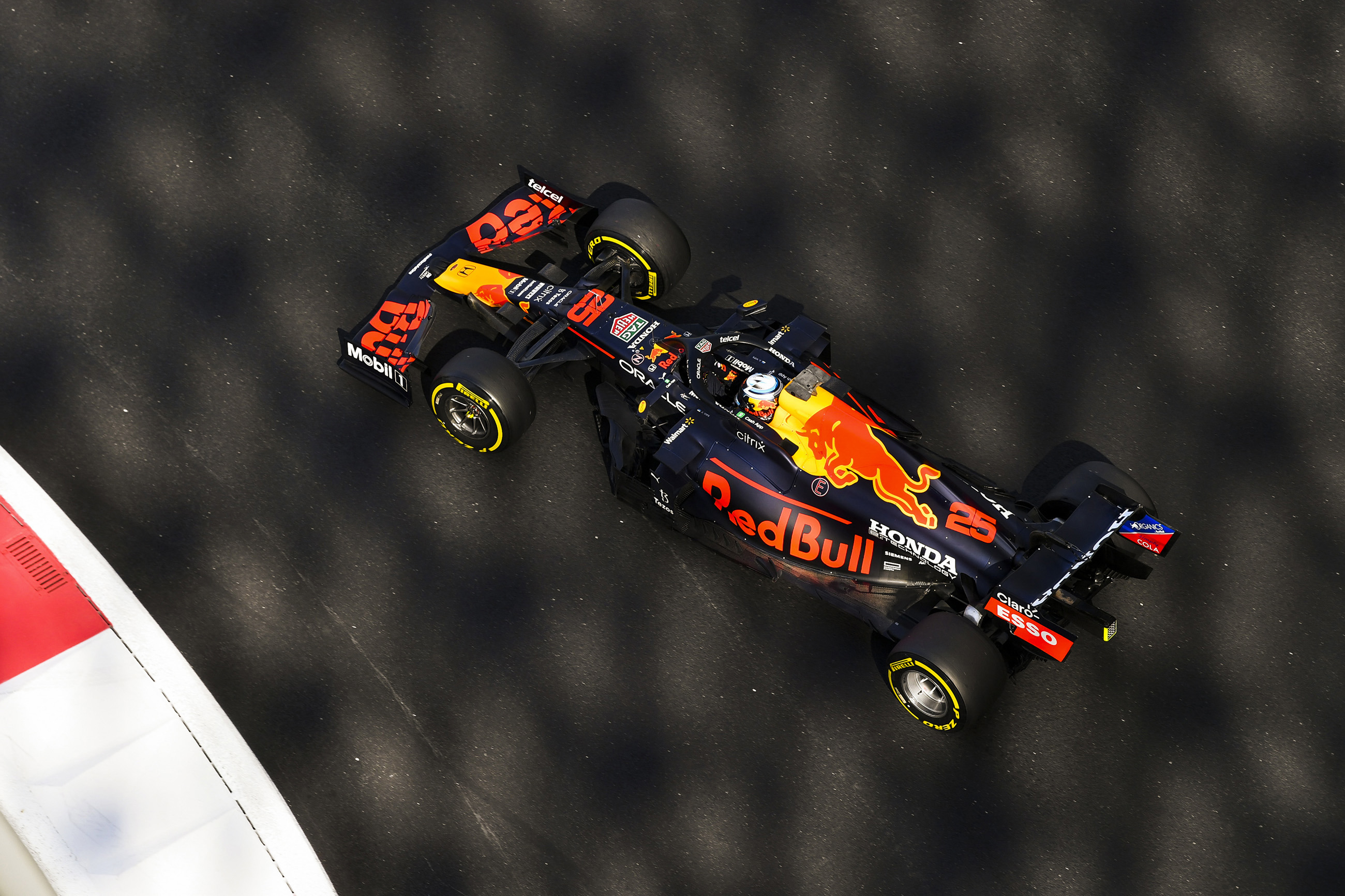 f1 cars to see at fos  09.jpg