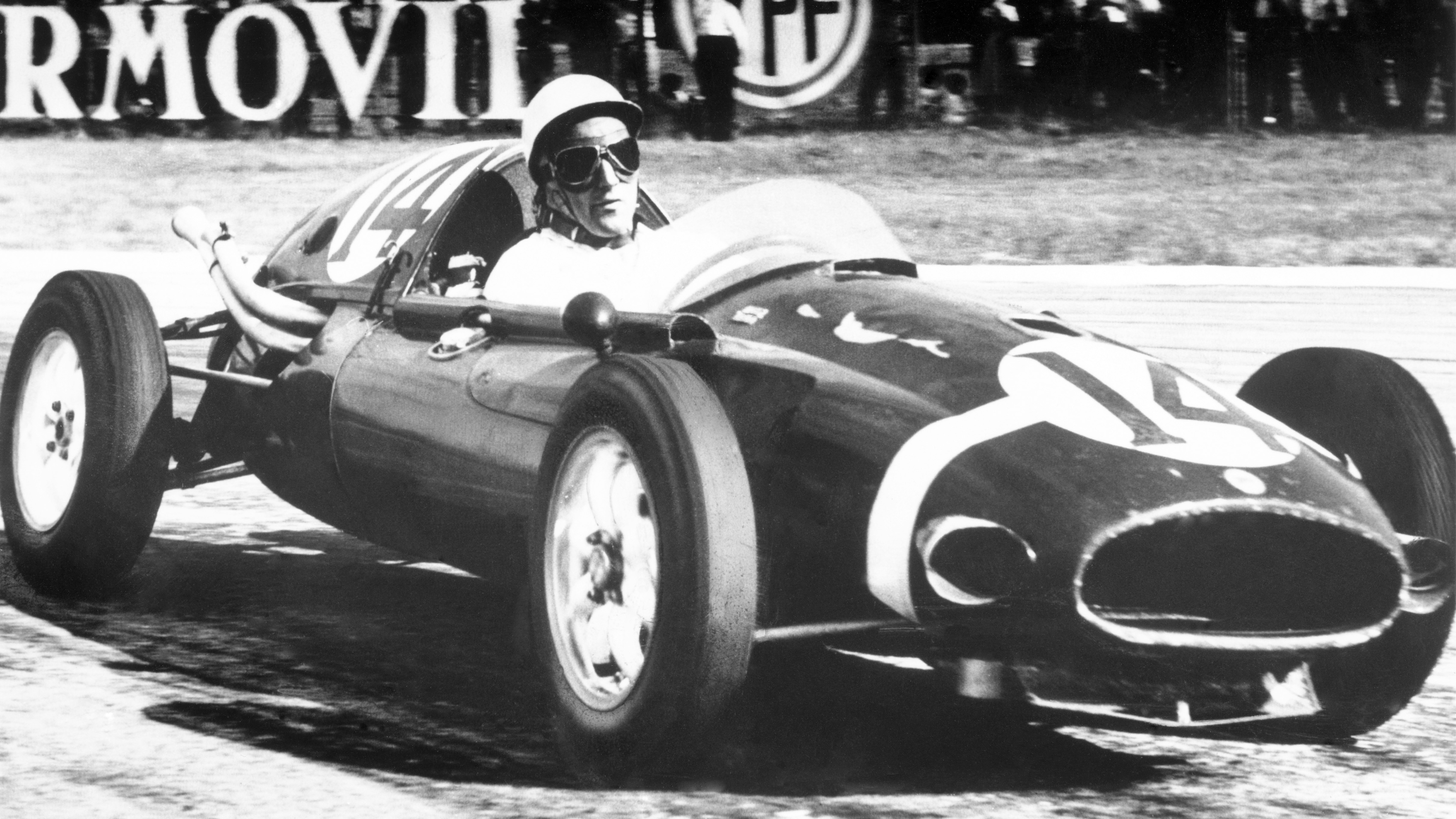 stirling moss argentina.jpg