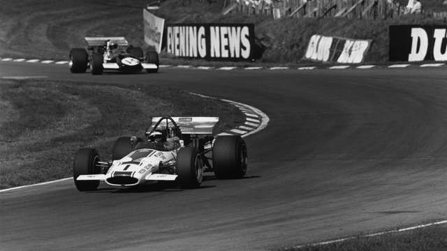 76mm_goodwood_f5000_group_5_08111710.jpg