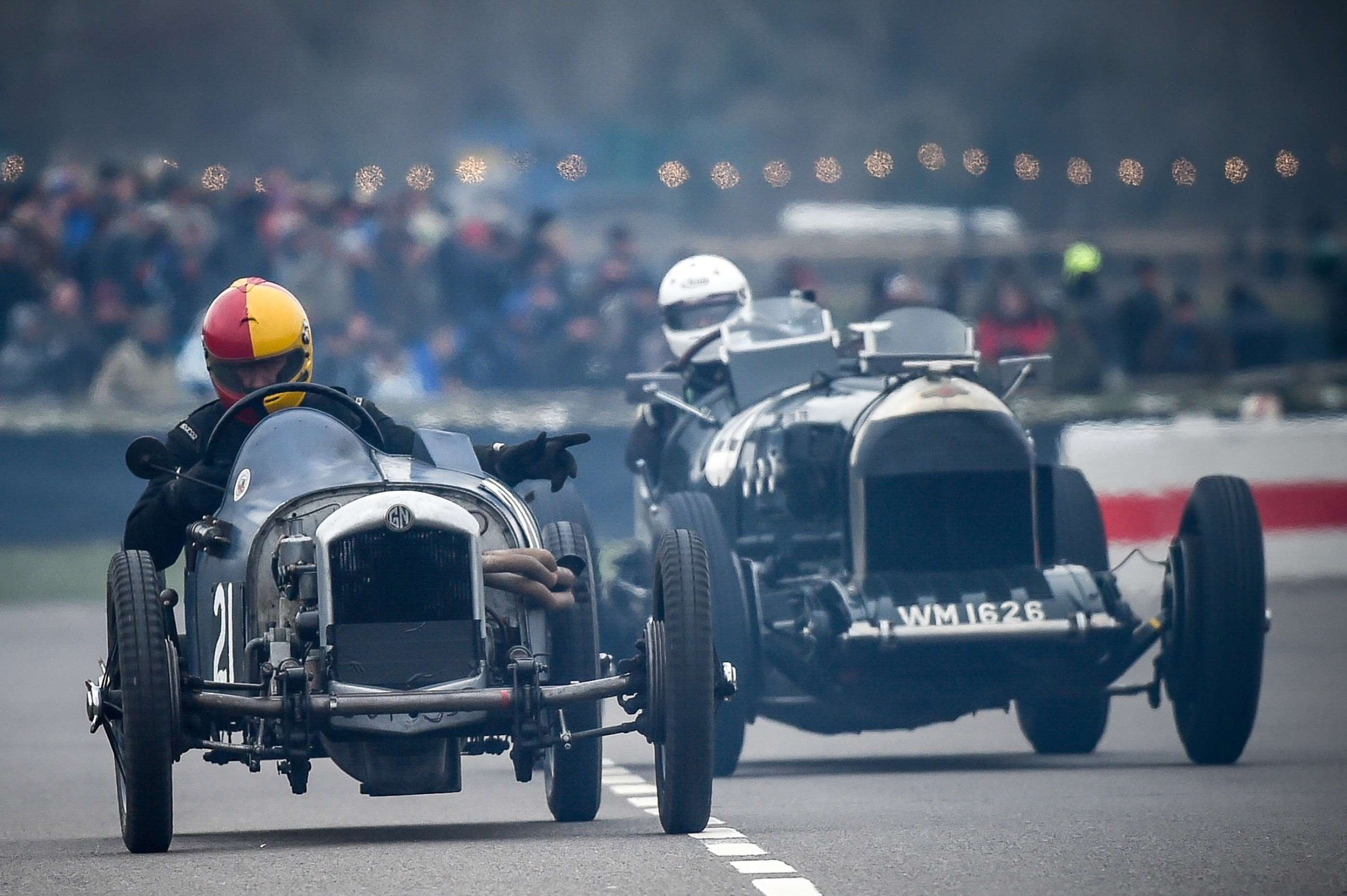 bolster_cup_76mm_goodwood_18031816.jpg