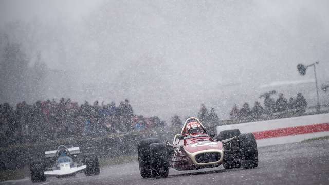 formula_5000_in_the_snow_goodwood_76mm_17031820.jpg