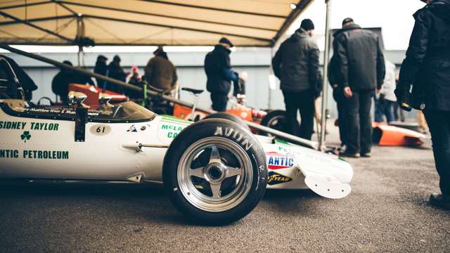 mclaren_m10b_gethin_f5000_76mm_17031803.jpg