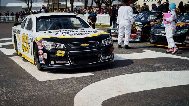 77mm-nascar-james-lynch--10041913.jpg