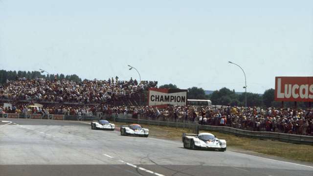 le-mans-1982-porsche-win-956-bell-ickx-mass-vern-schuppan-haywood-holbert-barth-lat-mi-09122021.jpg