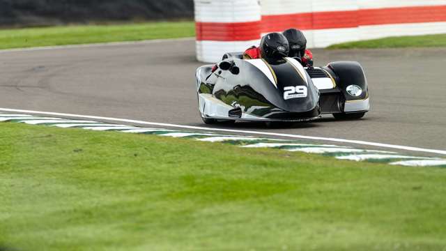 -81mm-sidecar-shootout-practice-03.jpg