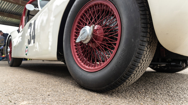 Jaguar XK120 CTR 80MM 03.jpg