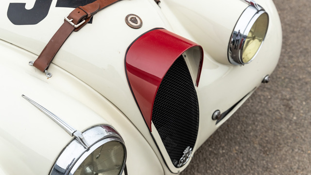 Jaguar XK120 CTR 80MM 04.jpg