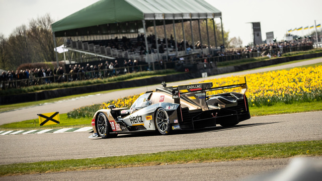 82mm jota interview 02.jpg