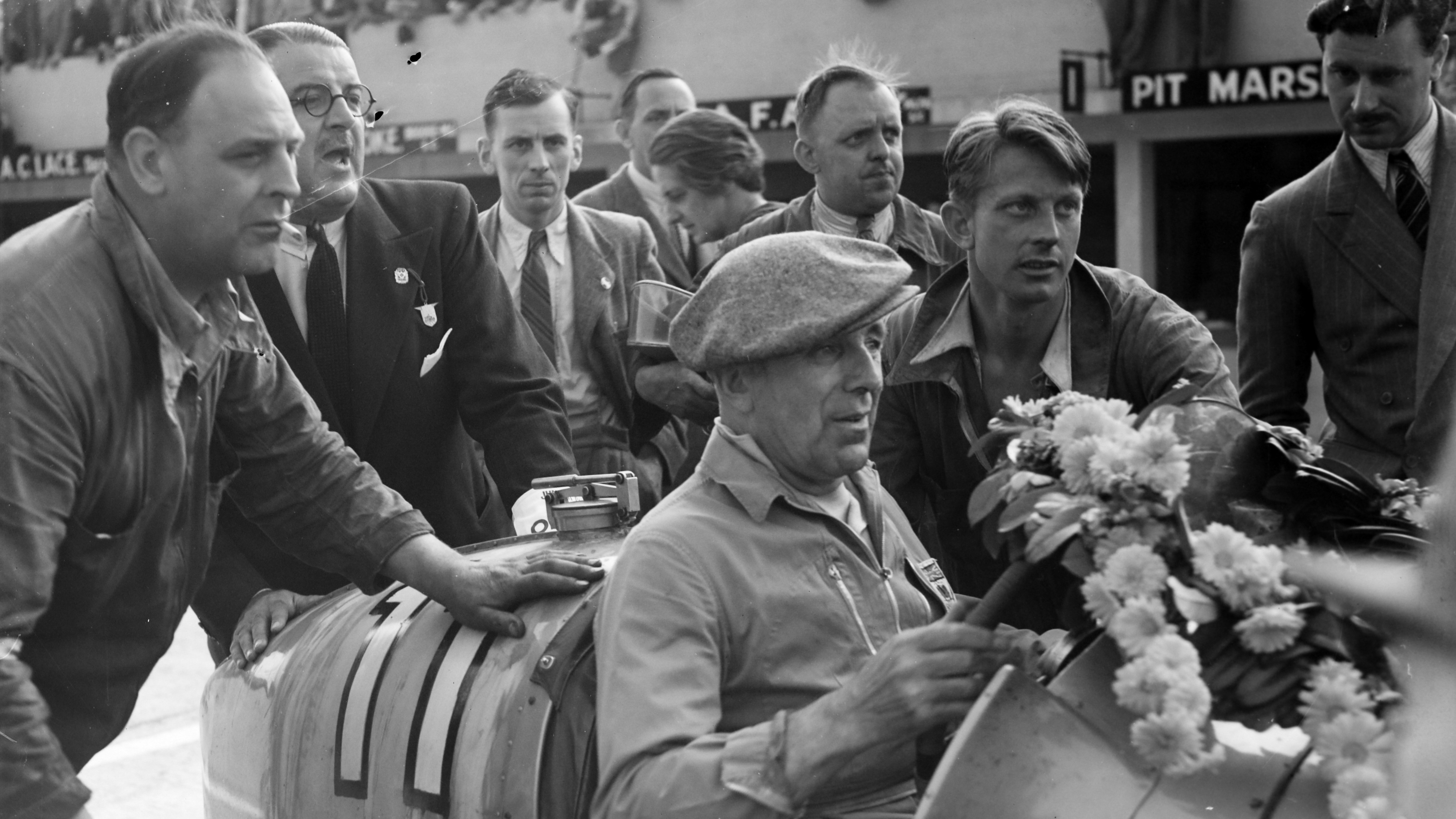 earl howe name explainer 1.jpg