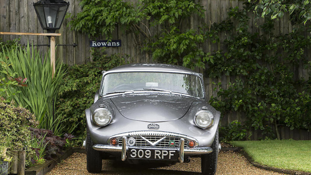 daimler_sp250_bonhams26071604.png