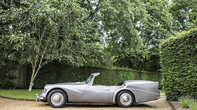 daimler_sp250_bonhams26071611.png