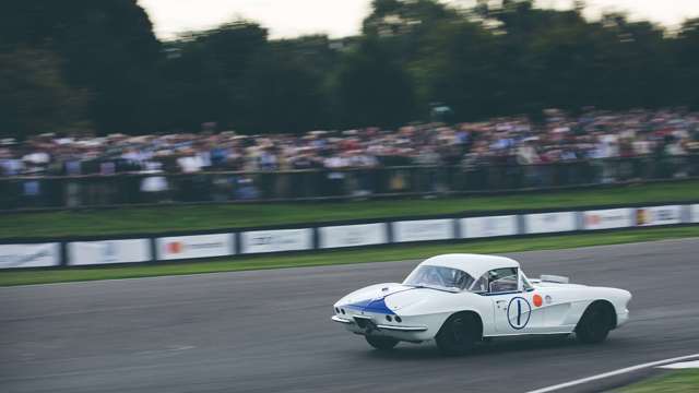 goodwood_revival_chevrolet_corvette_c1_10091604.jpg