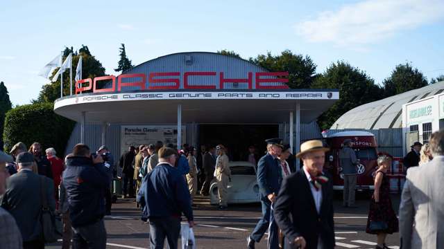 revival_goodwood_porsche_high_street_10092017_049.jpg
