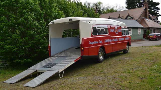 bonhams_goodwood_revival_transporters_21081823.jpg