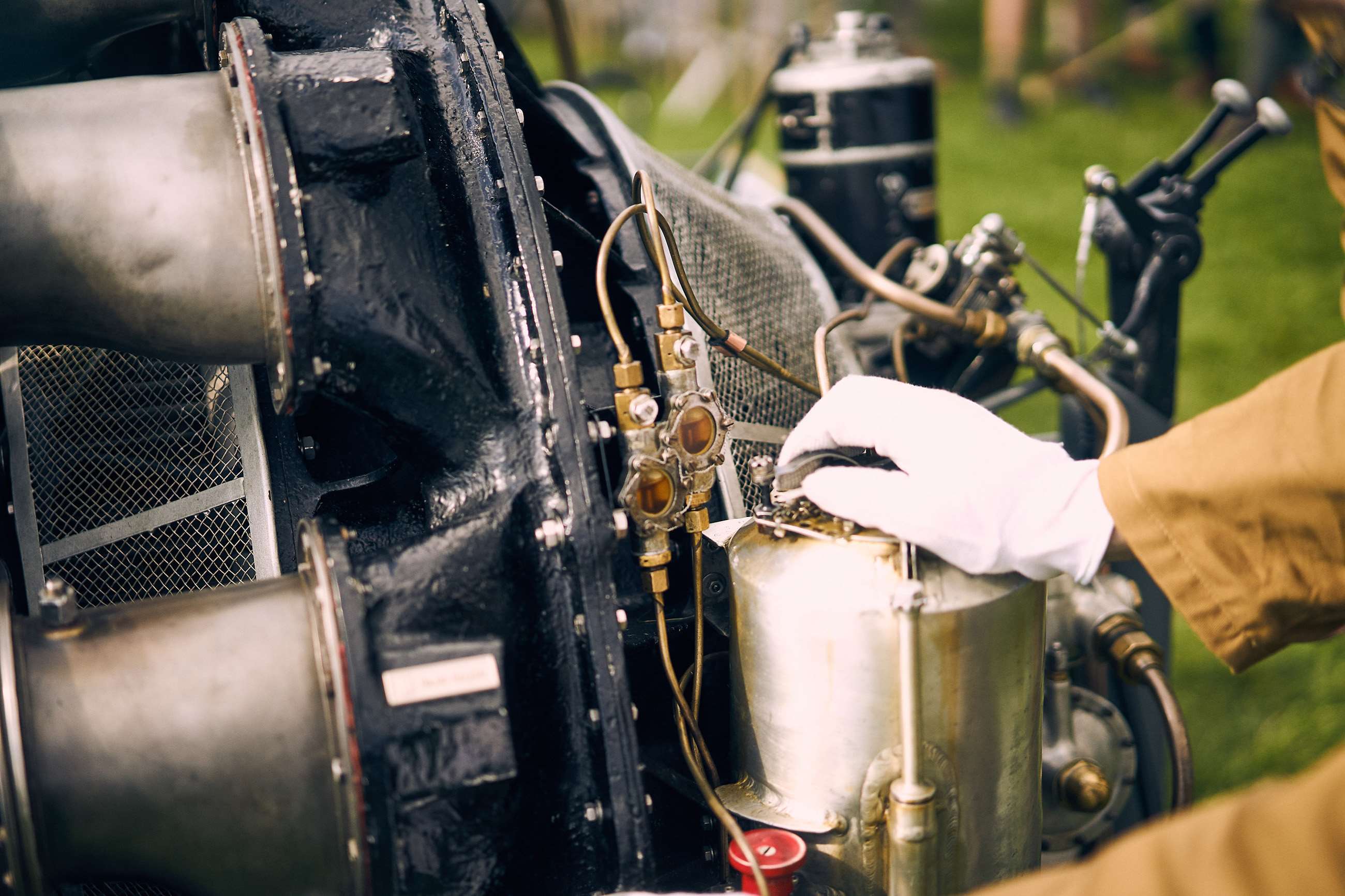 frank_whittle_engine_goodwood_revival_07091838.jpg