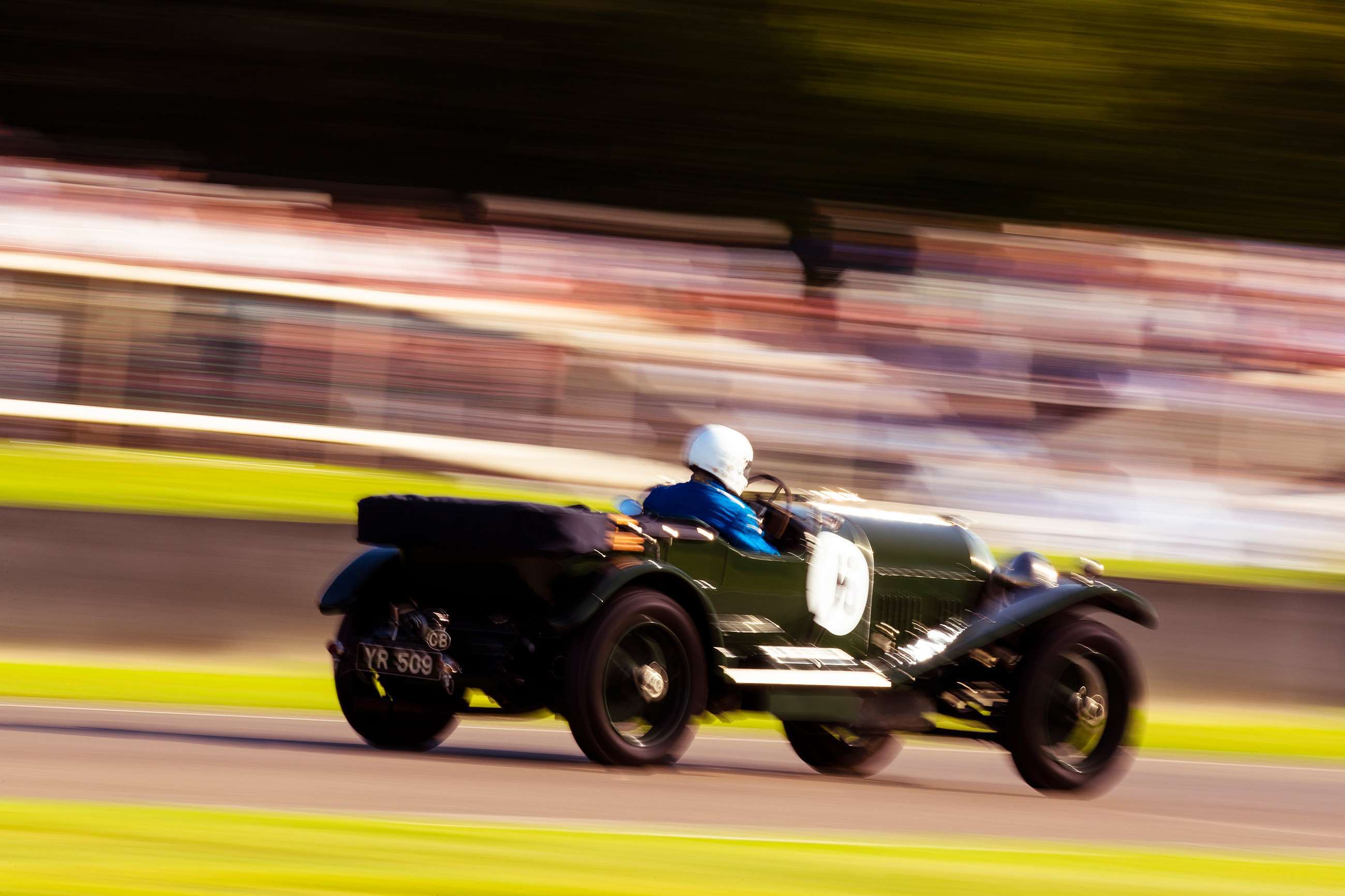revival-2019-race-report-11-brooklands-trophy-drew-gibson-goodwood-16092019.jpg