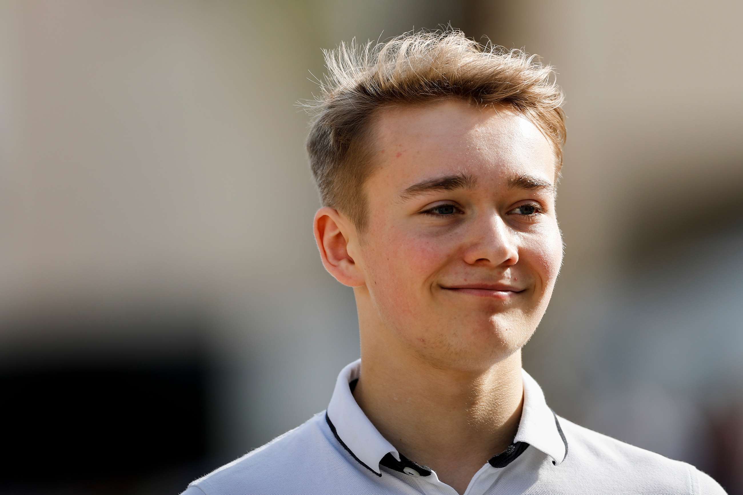 billy-monger-goodwood-revival-2019-mini-f1-2019-bahrain-zak-mauger-motorsport-images-goodwood-10092019.jpg
