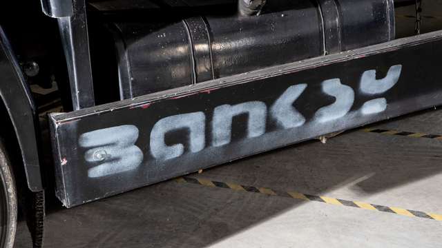 bonhams-2019-revival-sale-1988-volvo-fl6-17-tonne-truck-banksy-name-goodwood-02092019.jpg