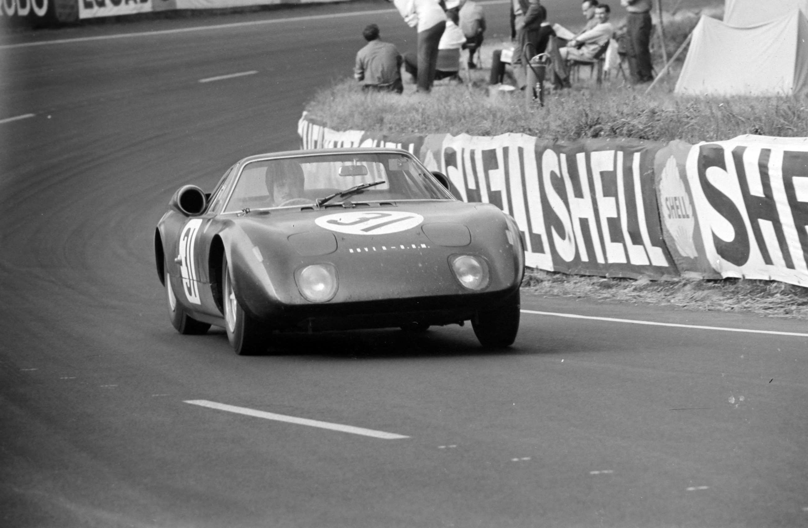 Image courtesy of Motorsport Images.