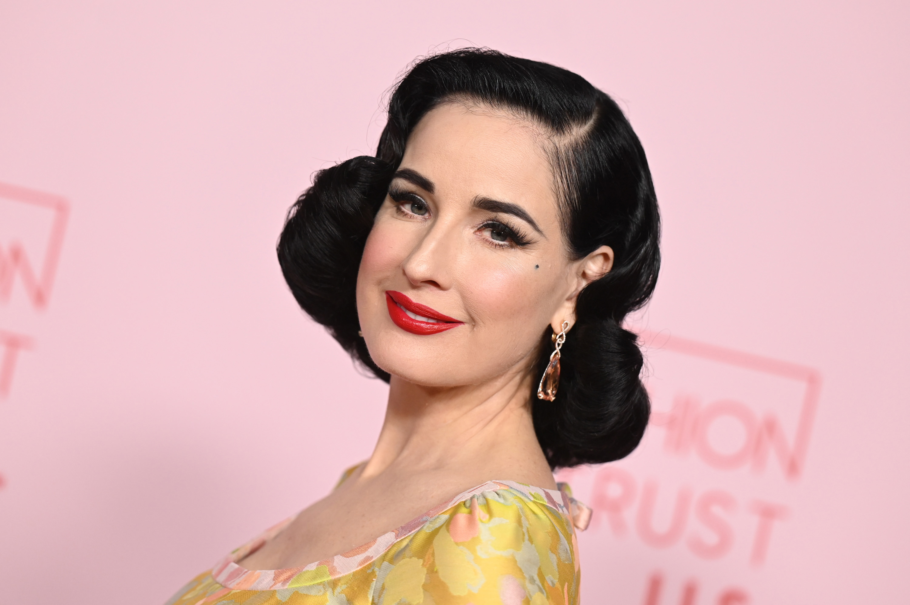 Dita Von Teese revival interview 2.jpg