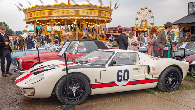 Axon Revival Over the Road 05.jpg