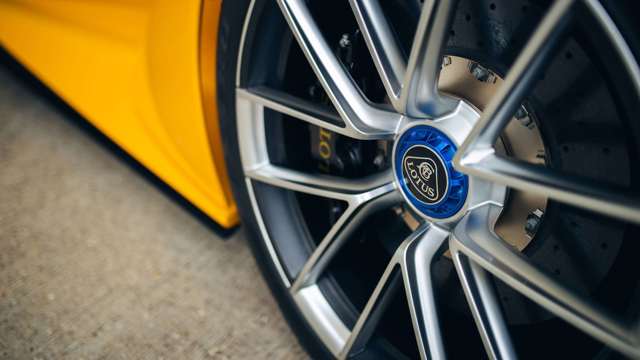 lotus-evija-wheels-speedweek-2020-tom-shaxson-goodwood-21012021.jpg