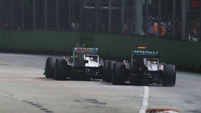 memorable-singapore-grand-prix-moments-f1-27.jpg