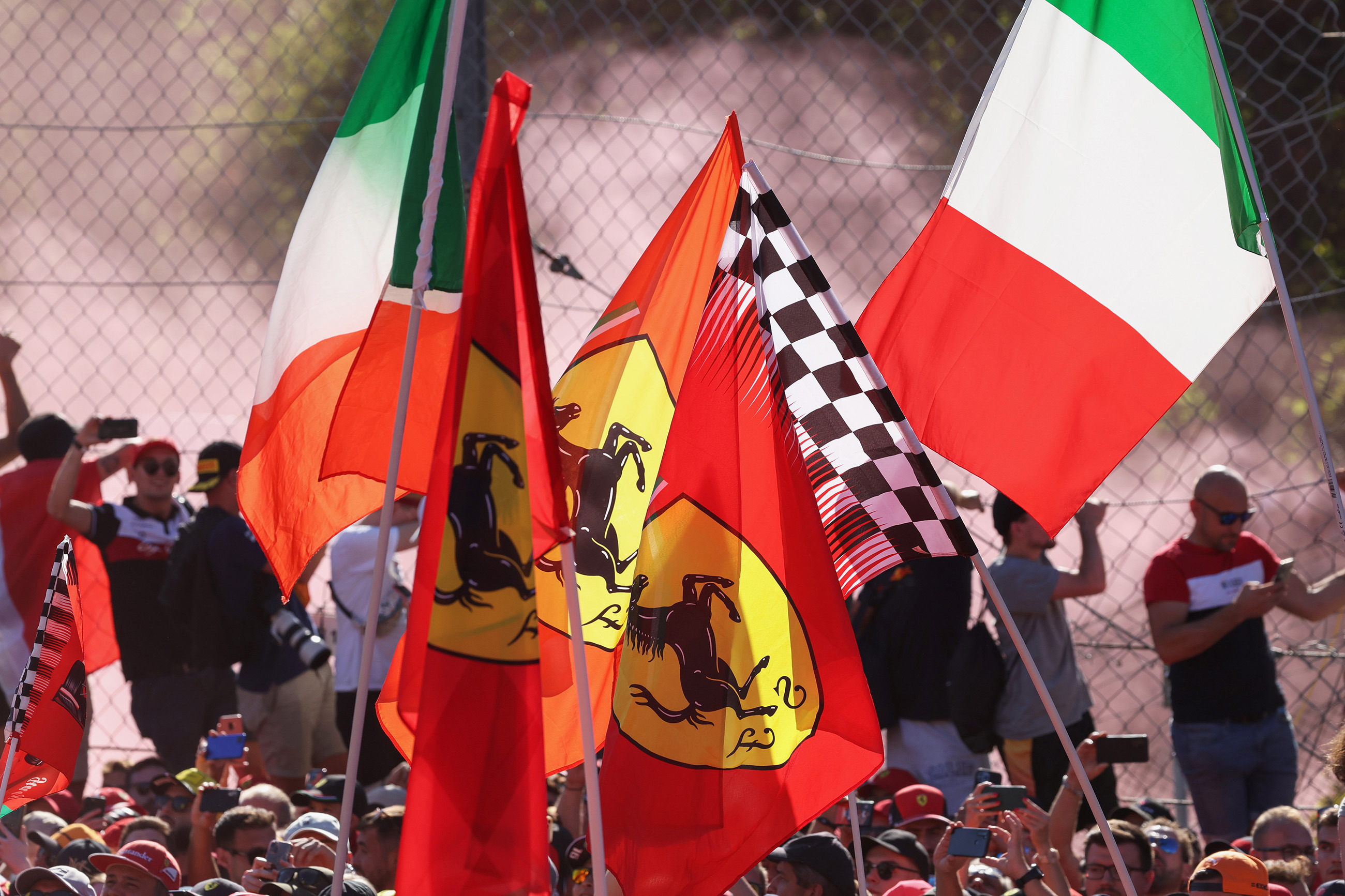 hamilton ferrari challenges opinion 10.jpg