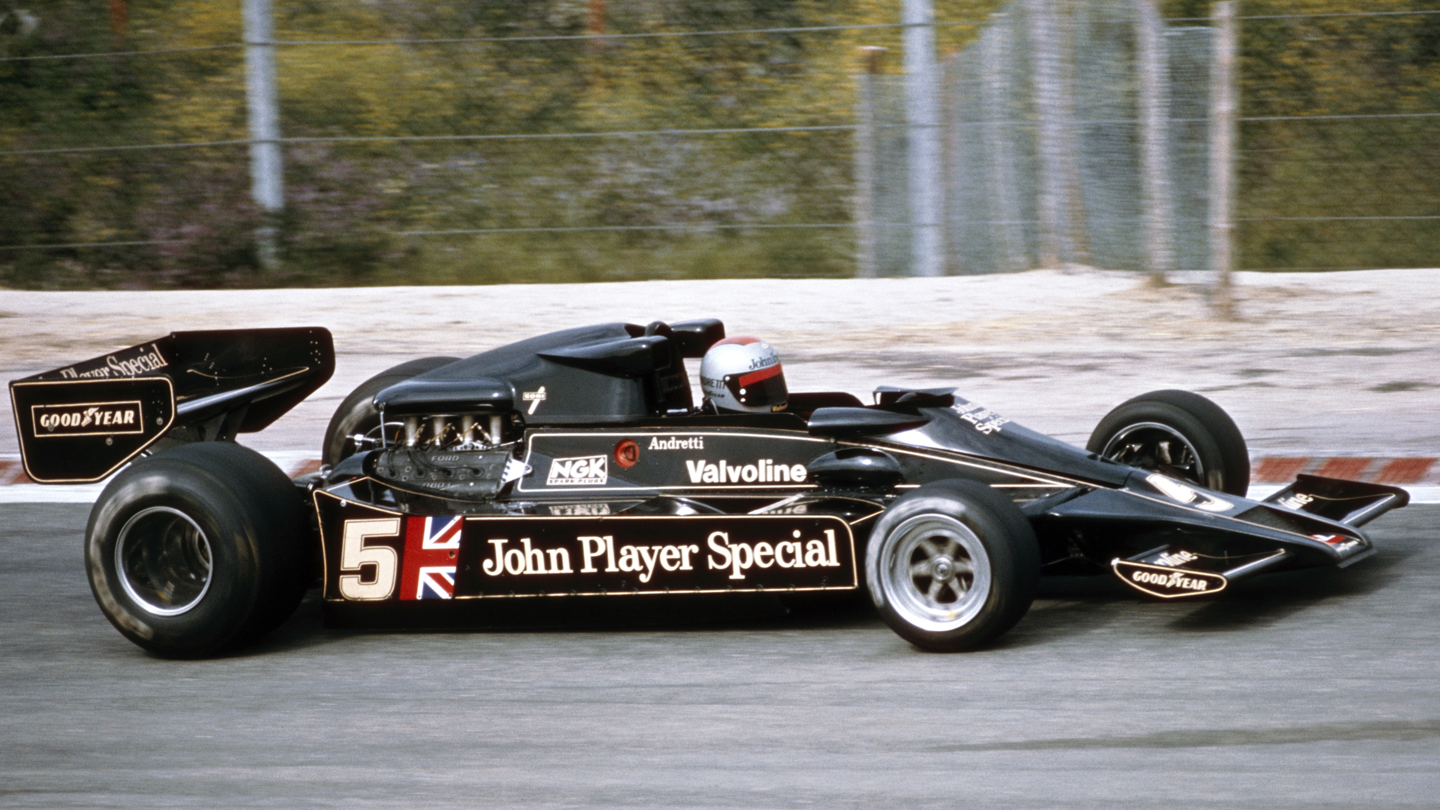 lotus 78 getty copy.jpg