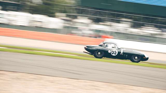 jaguar_classic_challenge_silverstone_classic_goodwood_04082017_0102.jpg