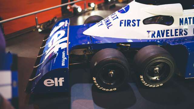 six_wheel_f1_march_tyrell_retromobile_15021705.jpg
